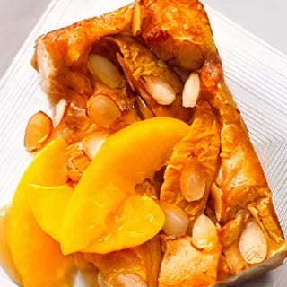 Homemade Peach Cobbler